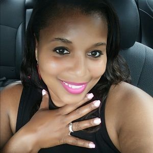 Meet your Posher, Meisha